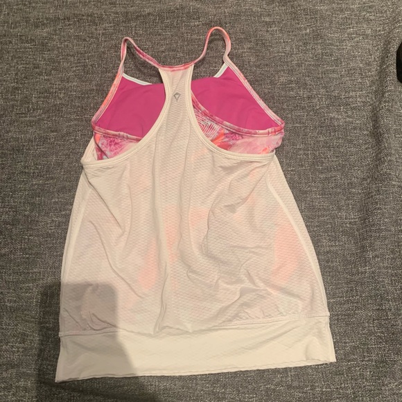 Tank top - Picture 2 of 3